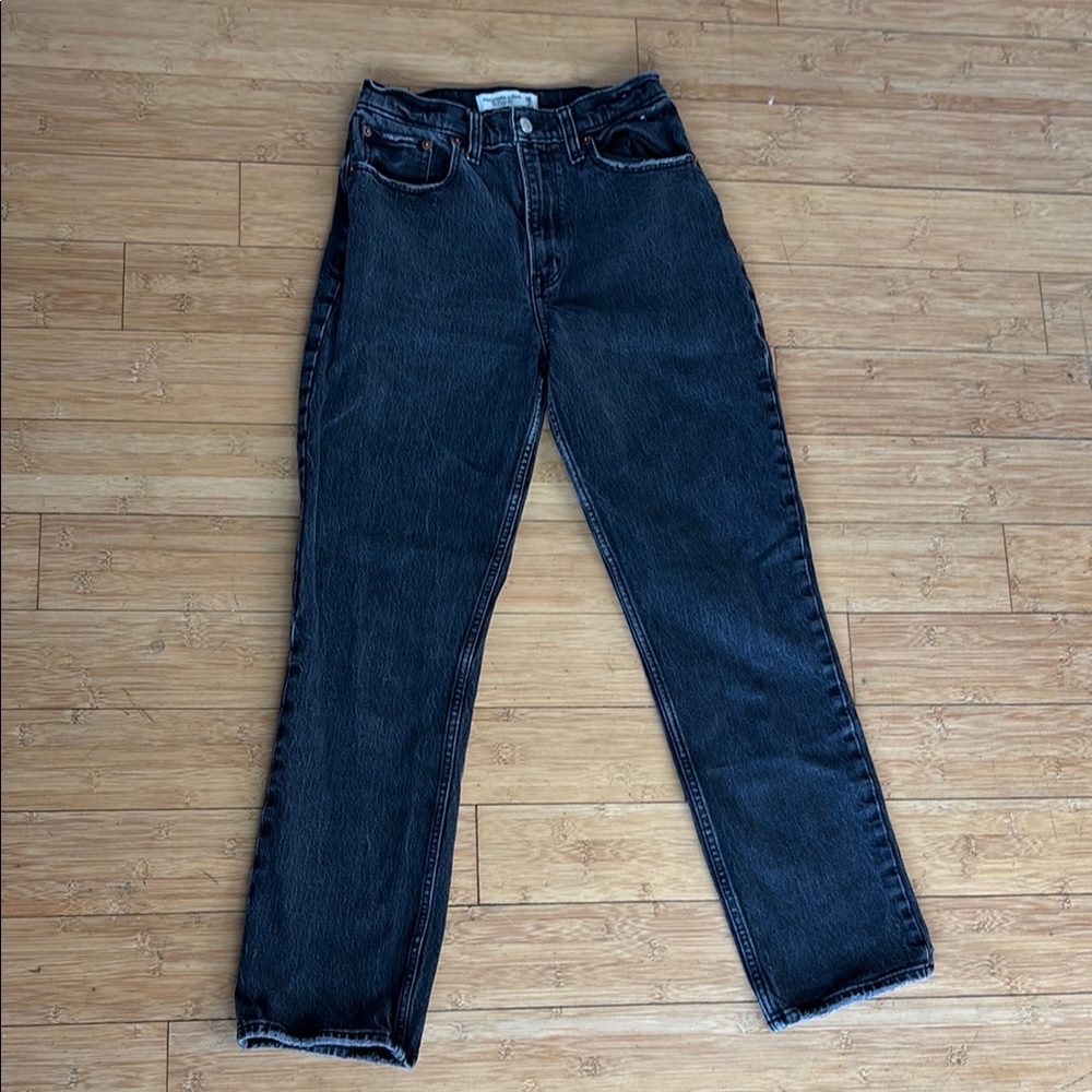 Abercrombie & Fitch | Black ‘90s Straight Ultra High Rise Jeans